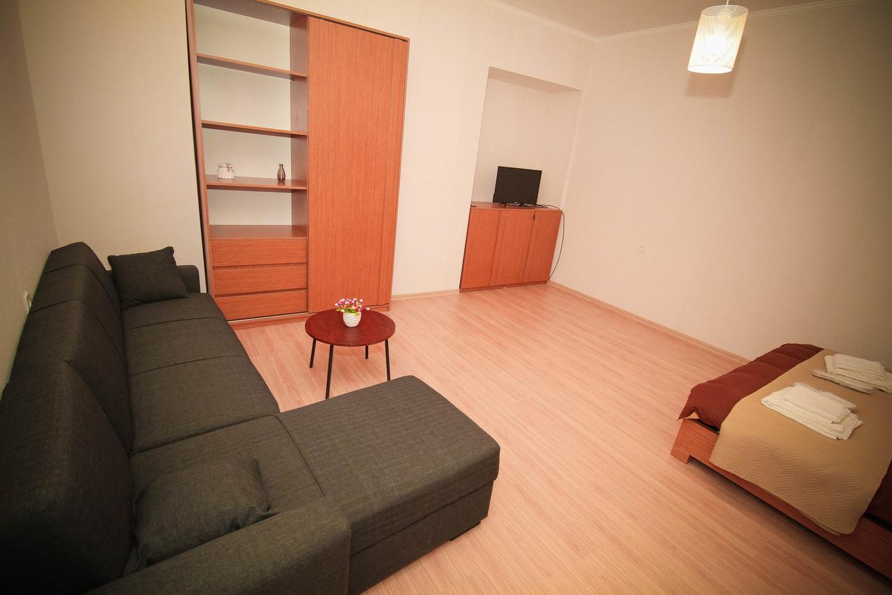 Holiday House Tbilisi Buitenkant foto