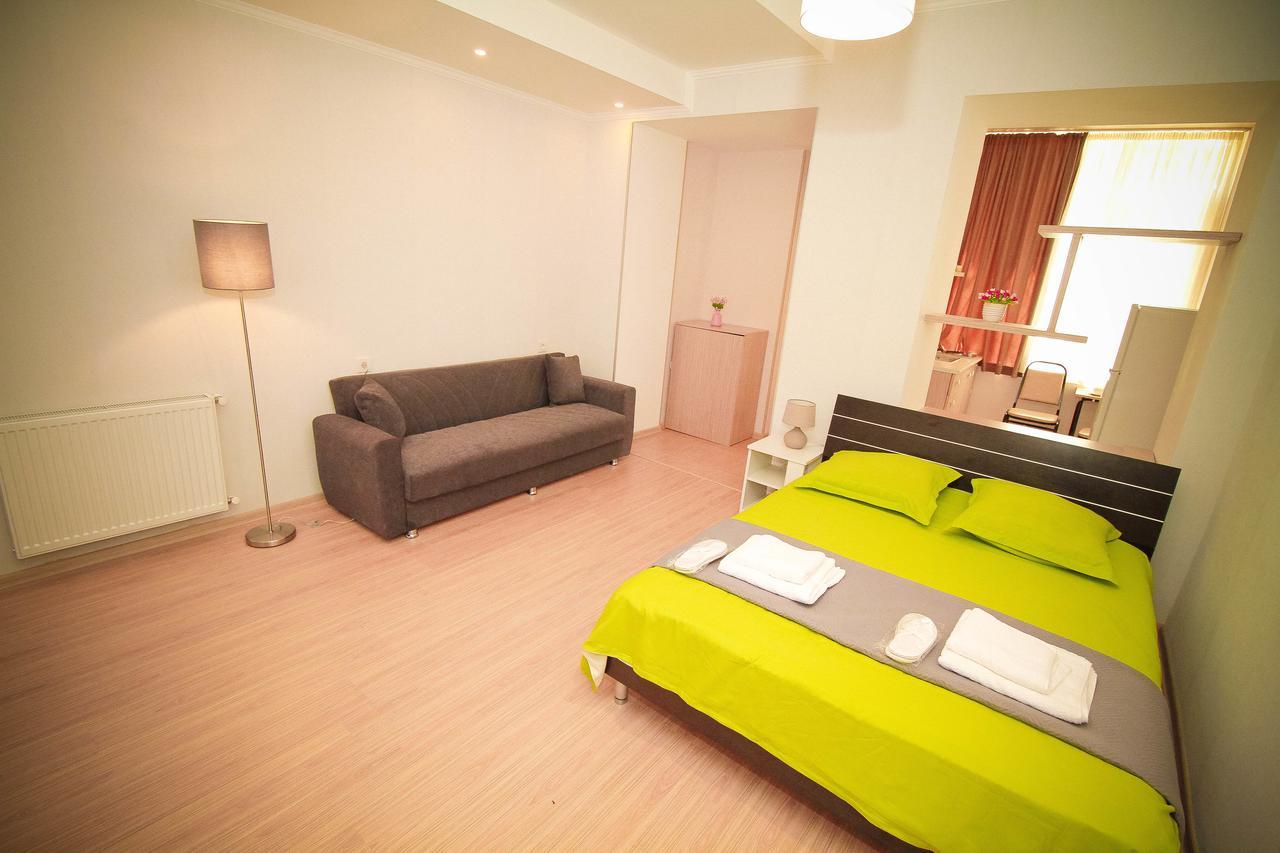 Holiday House Tbilisi Buitenkant foto